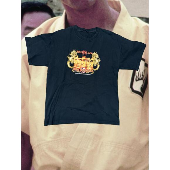 Bruce Lee The Dragon Movie Tee - Picture 1 of 3